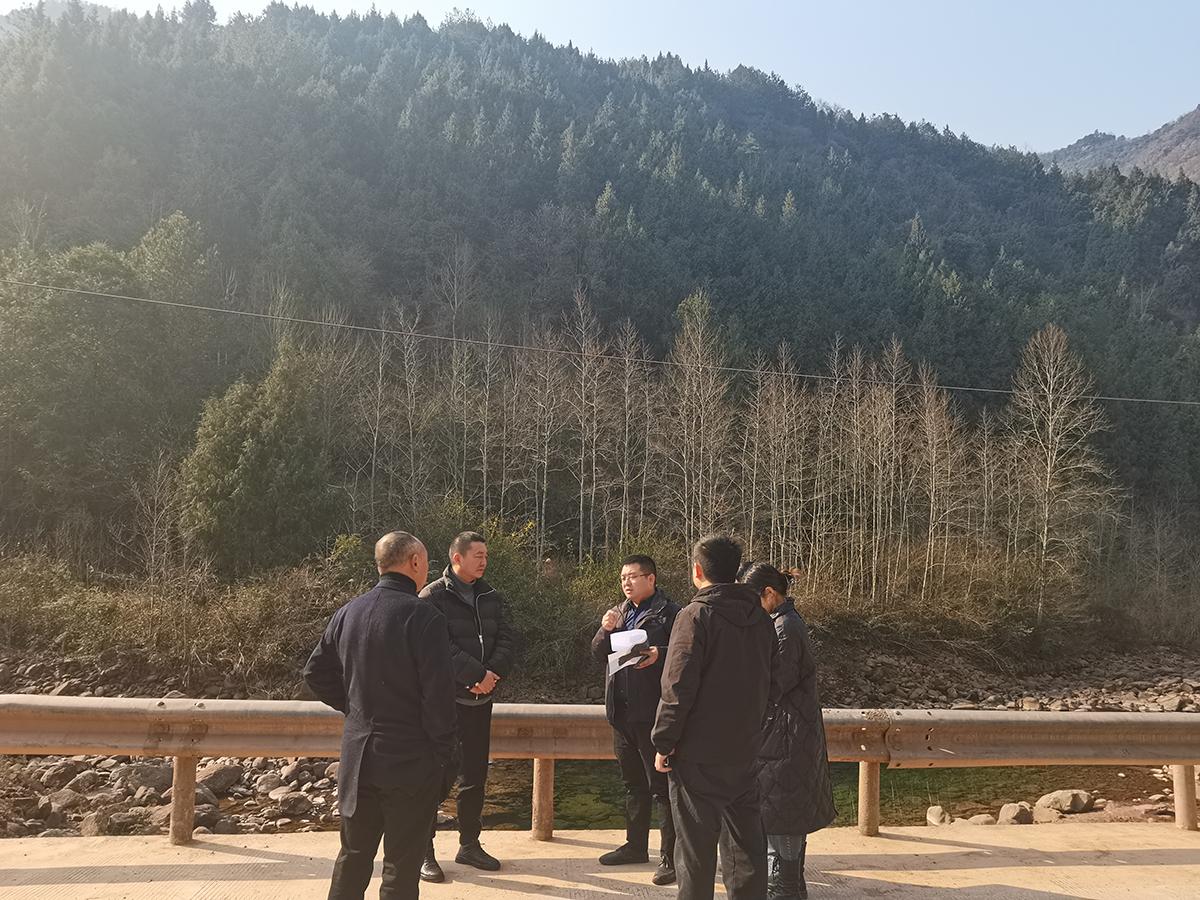 [2023-02-02]金鑫礦業(yè)赴通江縣洪口鎮(zhèn)海鷹寺水源調(diào)研WEB.jpg